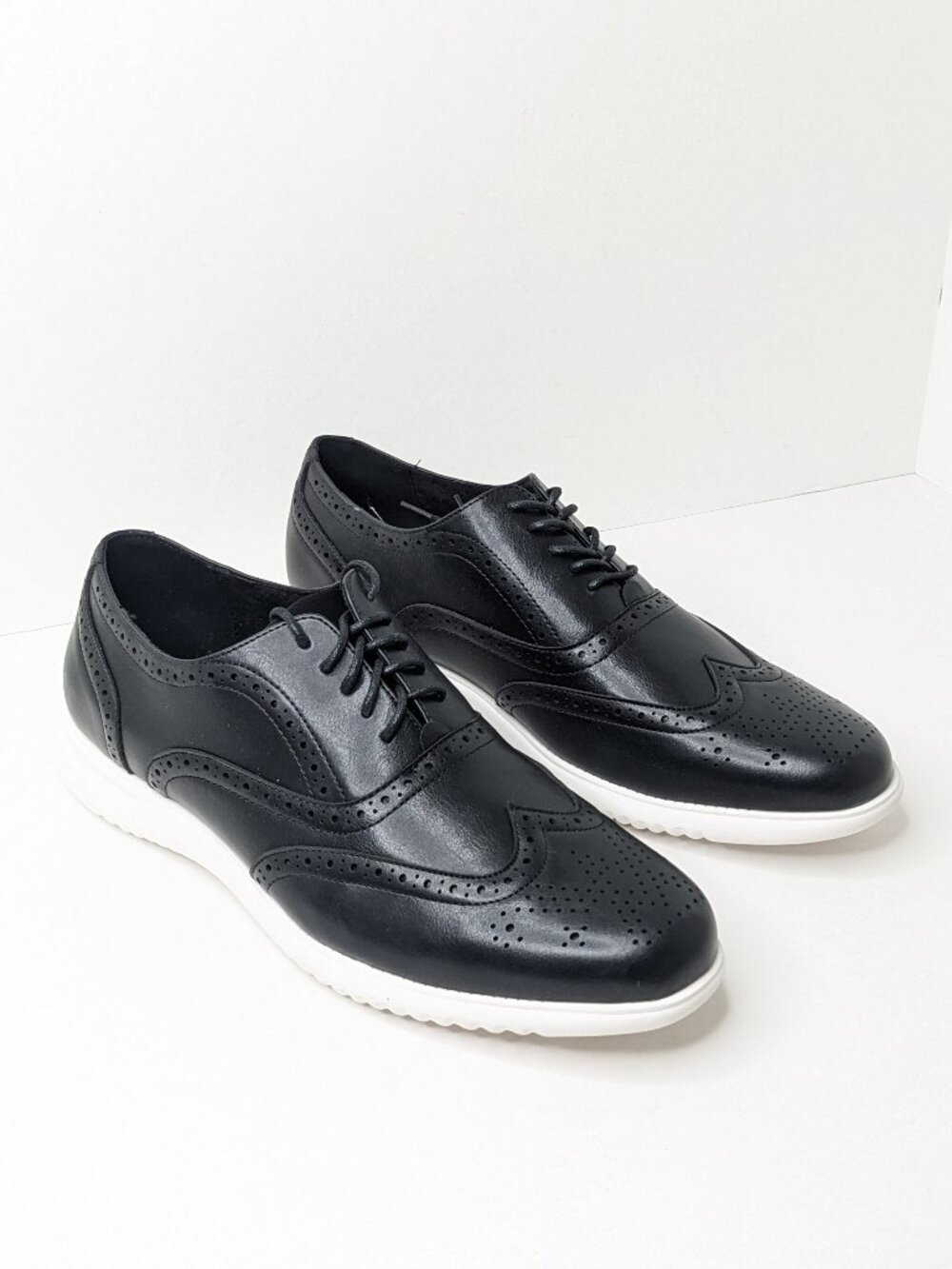 Kenneth Cole Unlisted Nio Wing Tip Oxfords Black Mens 11.5